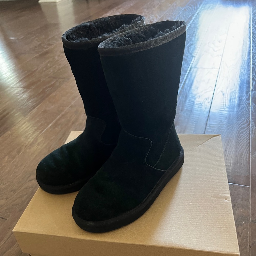 COPY - Ugg classic short US 5